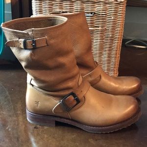 Frye Veronica short slouch boot